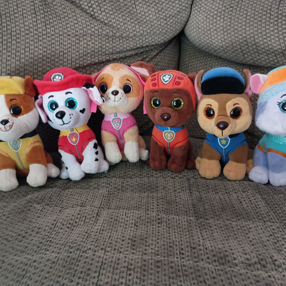 6 Paw Patrol Ty plushies